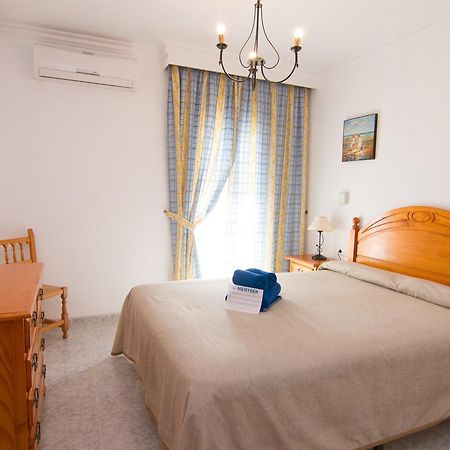 Pulguilla E Menyber Apartment เนร์คา ภายนอก รูปภาพ